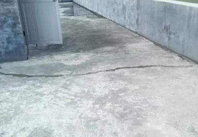 浑江楼顶漏水维修公司分享下如何解决卫生间隐蔽部位漏水的问题?